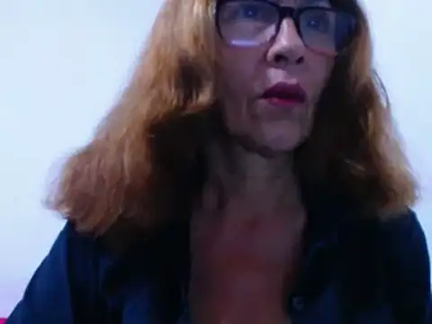 Snapshot of cristal_collins1 chatting on 02.05.25 cristal collins1 online show from 02.05.25