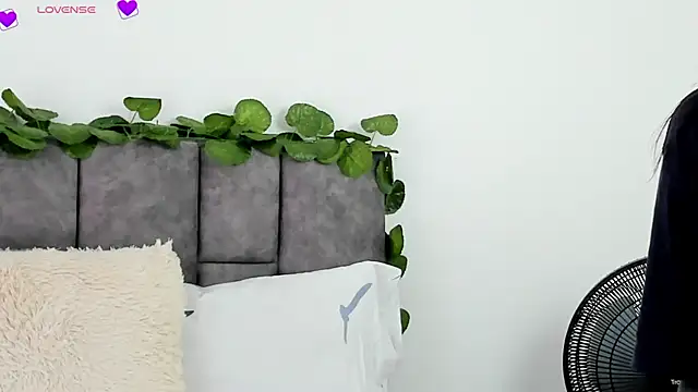 VeronicaTonu online show from 12.09.24