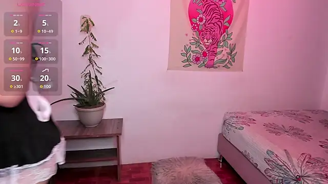 JaneRuss  online show from 09.26.25