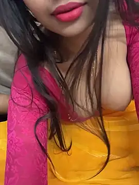 Snapshot of AASHI66 chatting on 02.01.25 AASHI66 online show from 02.01.25