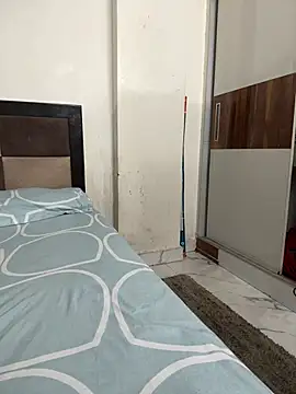 Snapshot of AASHI66 chatting on 02.16.25 AASHI66 online show from 02.16.25