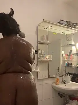 MGGYlund online show from 03.05.25