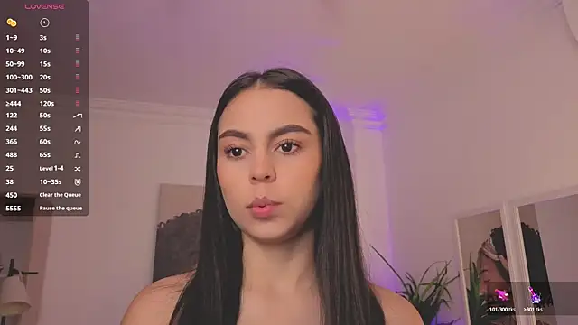 Aleejaa   online show from 10.13.25