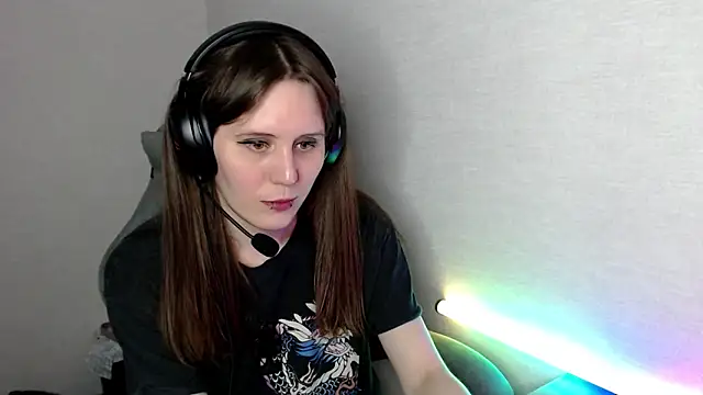 Snapshot of tracy_cooper chatting on 01.25.25 tracy cooper online show from 01.25.25