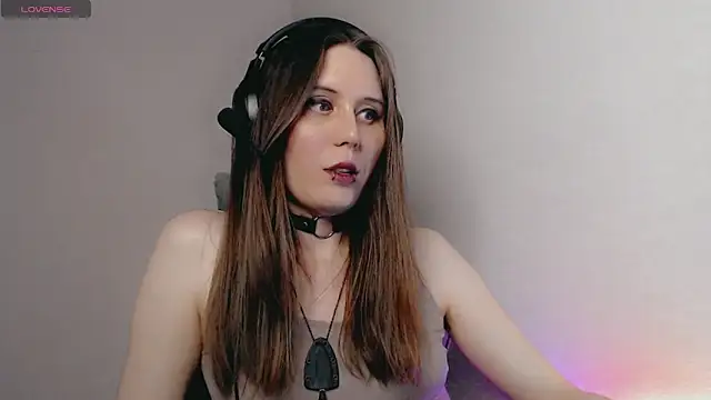 Snapshot of tracy_cooper chatting on 01.28.25 tracy cooper online show from 01.28.25