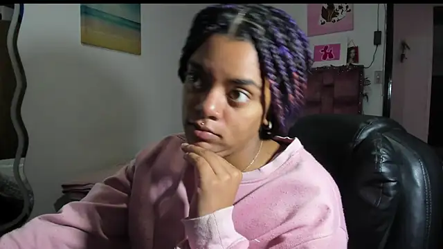 ladyrd1 online show from 10.24.25