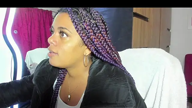 ladyrd1 online show from 11.20.25