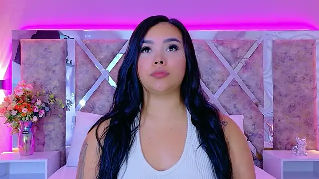 MarianaGarciaa   online show from 10.07.25