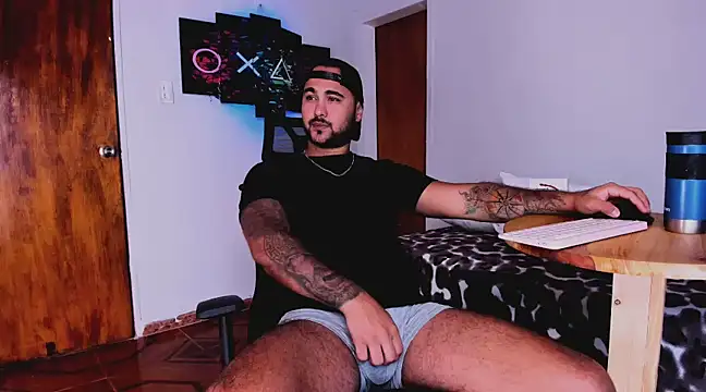 Sebas-hott online show from 02.05.25