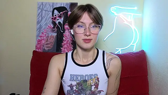 Snapshot of MalvinaBlum chatting on 09.26.25 MalvinaBlum online show from 09.26.25