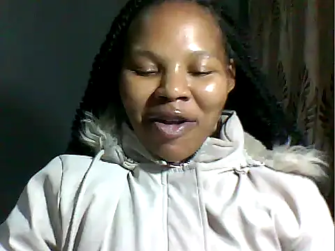 MAZINGDIVA1994 online show from 02.16.25