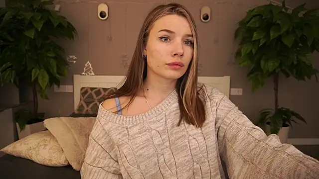 IceDanielles online show from 12.26.24