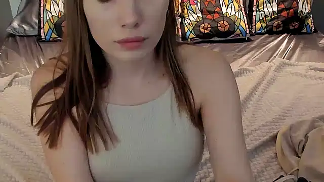 IceDanielles online show from 11.03.25