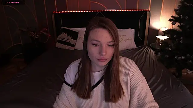 IceDanielles online show from 01.19.26