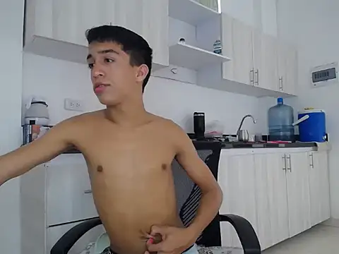 adams pervert love online show from 02.22.25