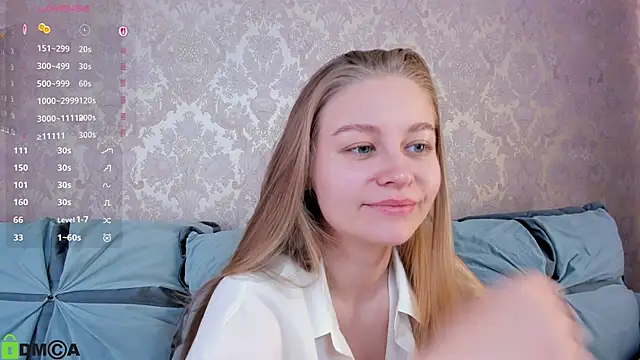 Snapshot of Polumna_cute chatting on 09.27.25 Polumna cute online show from 09.27.25