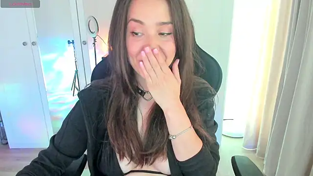 PlayfulGoddess online show from 04.21.26