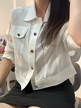 Snapshot of Annabody chatting on 06.08.26 Annabody online show from 06.08.26