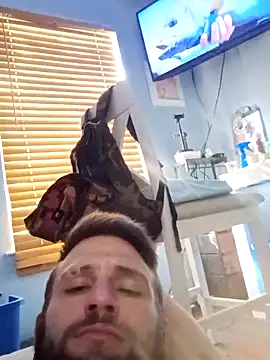 whateveryoudesire16 online show from 11.11.25