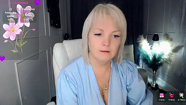 Juarnea online show from 10.20.25