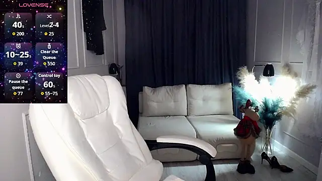 Juarnea online show from 12.20.25