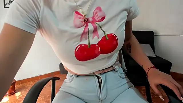 merlinaadams  online show from 10.28.25