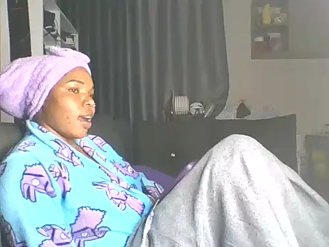 sweet bigclit online show from 11.10.25