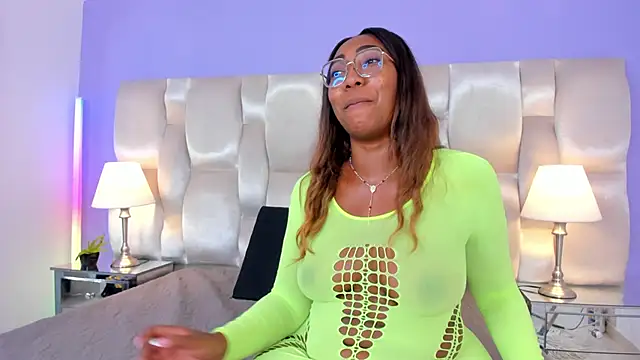 dirtyvictoria online show from 09.28.25