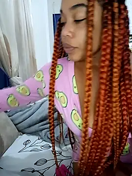 isabellehaynes online show from 12.04.25