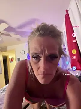 vixendoll87 online show from 04.28.26