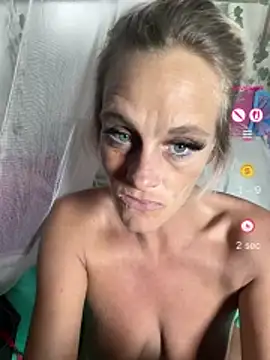 vixendoll87 online show from 04.28.26