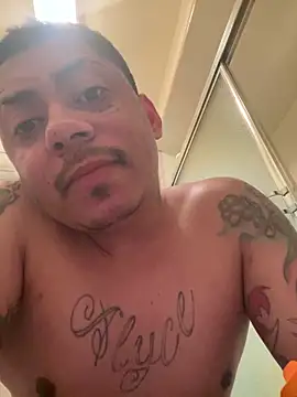 Snapshot of yuricosta1 chatting on 02.25.26 yuricosta1 online show from 02.25.26