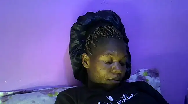 Cute tamara online show from 12.22.24