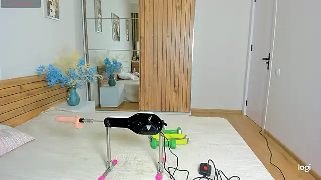  Kitty Rose online show from 12.03.24