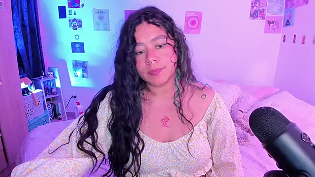 StephaniFox online show from 12.22.24