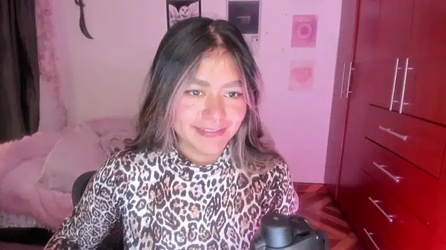 StephaniFox online show from 01.17.26