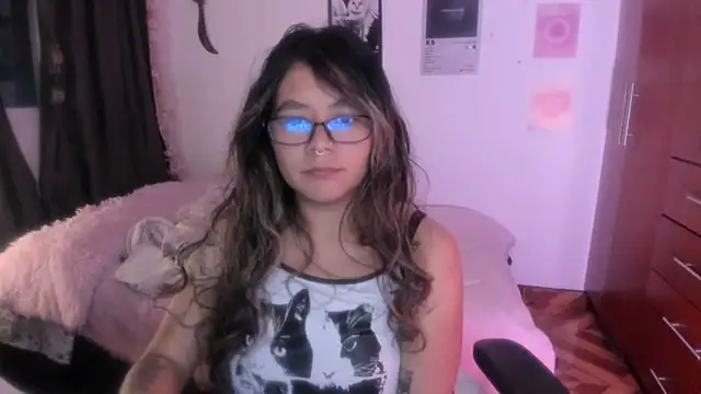 StephaniFox online show from 02.04.26