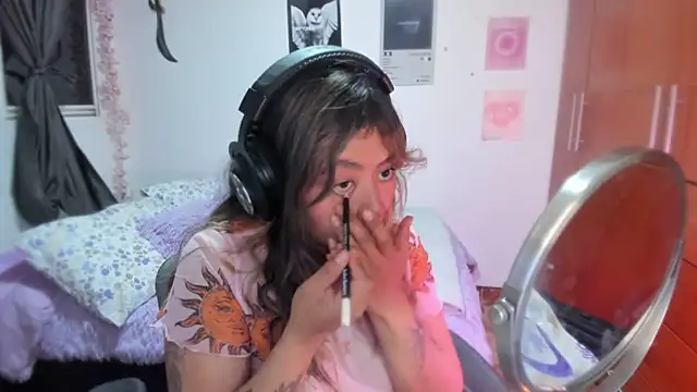 StephaniFox online show from 04.03.26