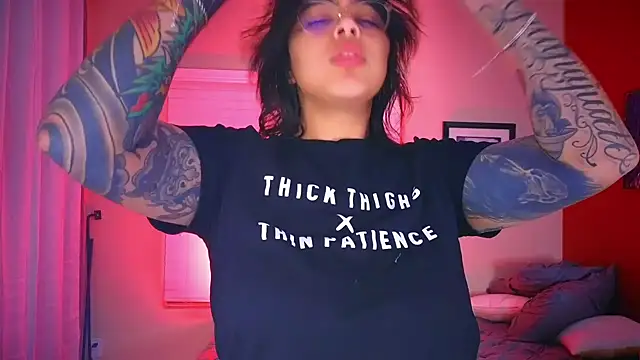 miacanela xo online show from 12.28.24