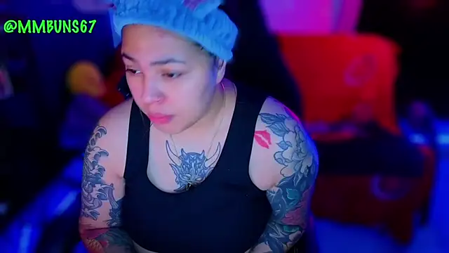 miacanela xo online show from 10.16.25