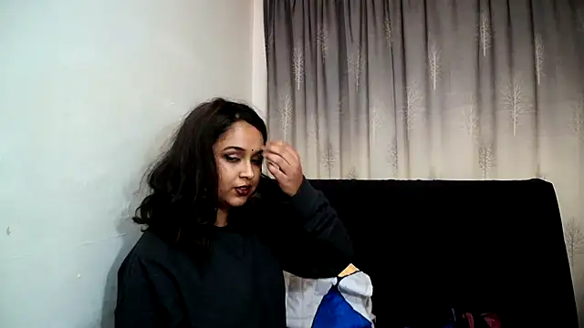 Cute Indian00 online show from 02.20.25