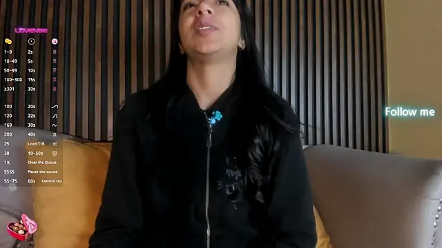 Tamaraakins online show from 02.10.25