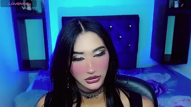 Snapshot of kinverly_sexyx chatting on 05.19.26 kinverly sexyx online show from 05.19.26