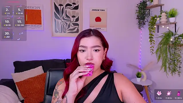 ViolettCastel online show from 04.20.26