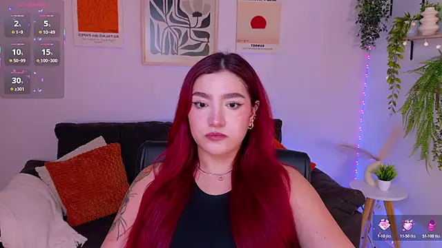 Snapshot of ViolettCastel chatting on 05.05.26 ViolettCastel online show from 05.05.26