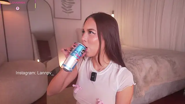 lanie   online show from 01.08.26