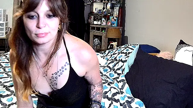 ZeelaXoXo online show from 02.26.26