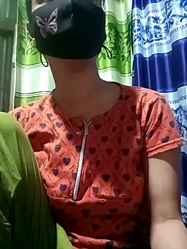 Snapshot of Aruyeshi- chatting on 02.19.25 Aruyeshi- online show from 02.19.25