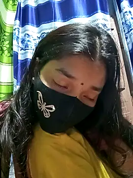 Snapshot of Aruyeshi- chatting on 03.21.25 Aruyeshi- online show from 03.21.25