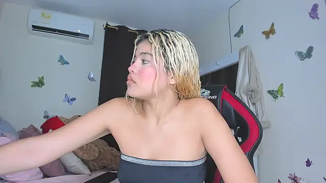 sofiacastillo01 online show from 09.25.25